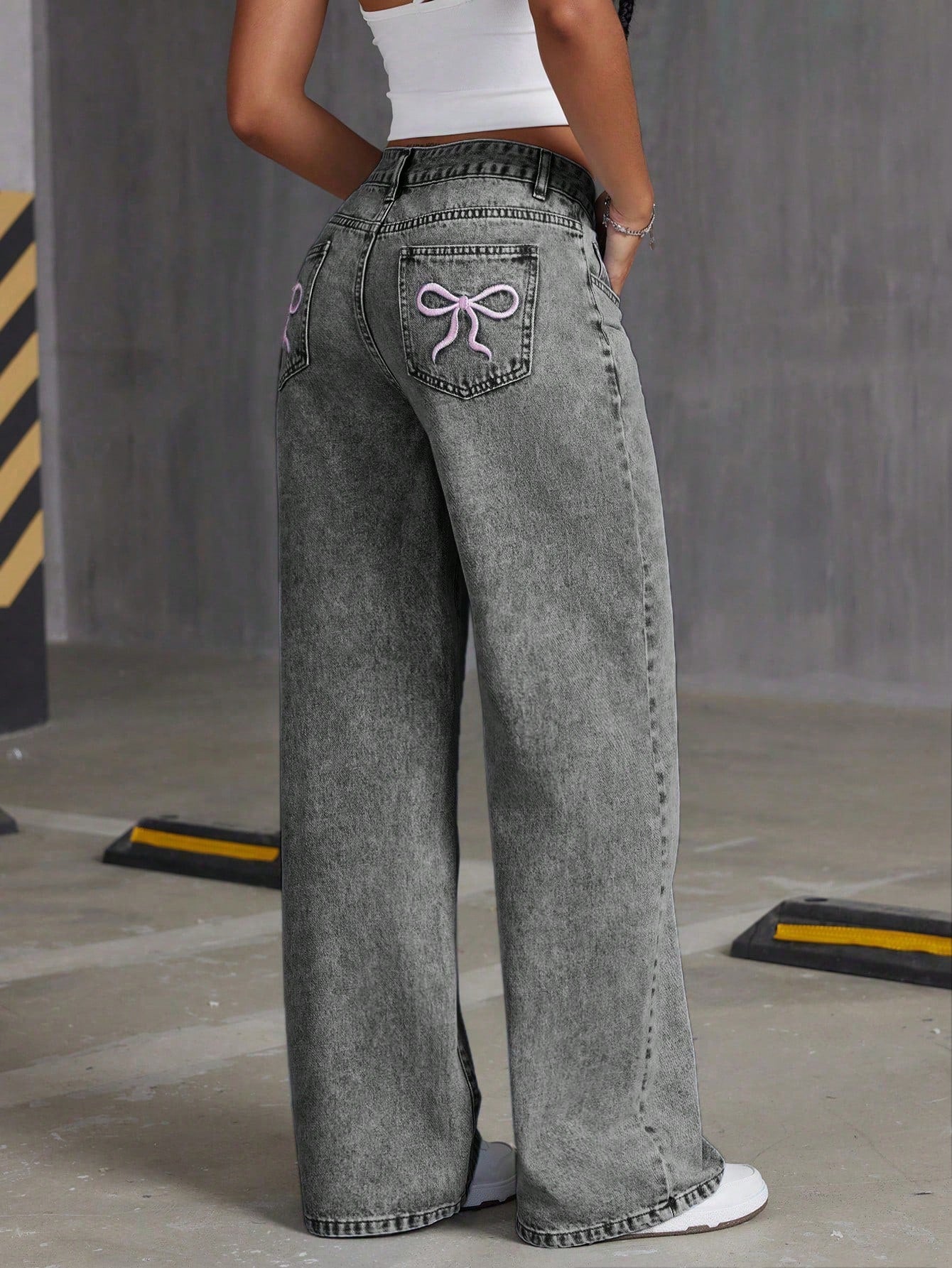 Flvsun-Women Embroidered Bowknot Washed Denim Jeans