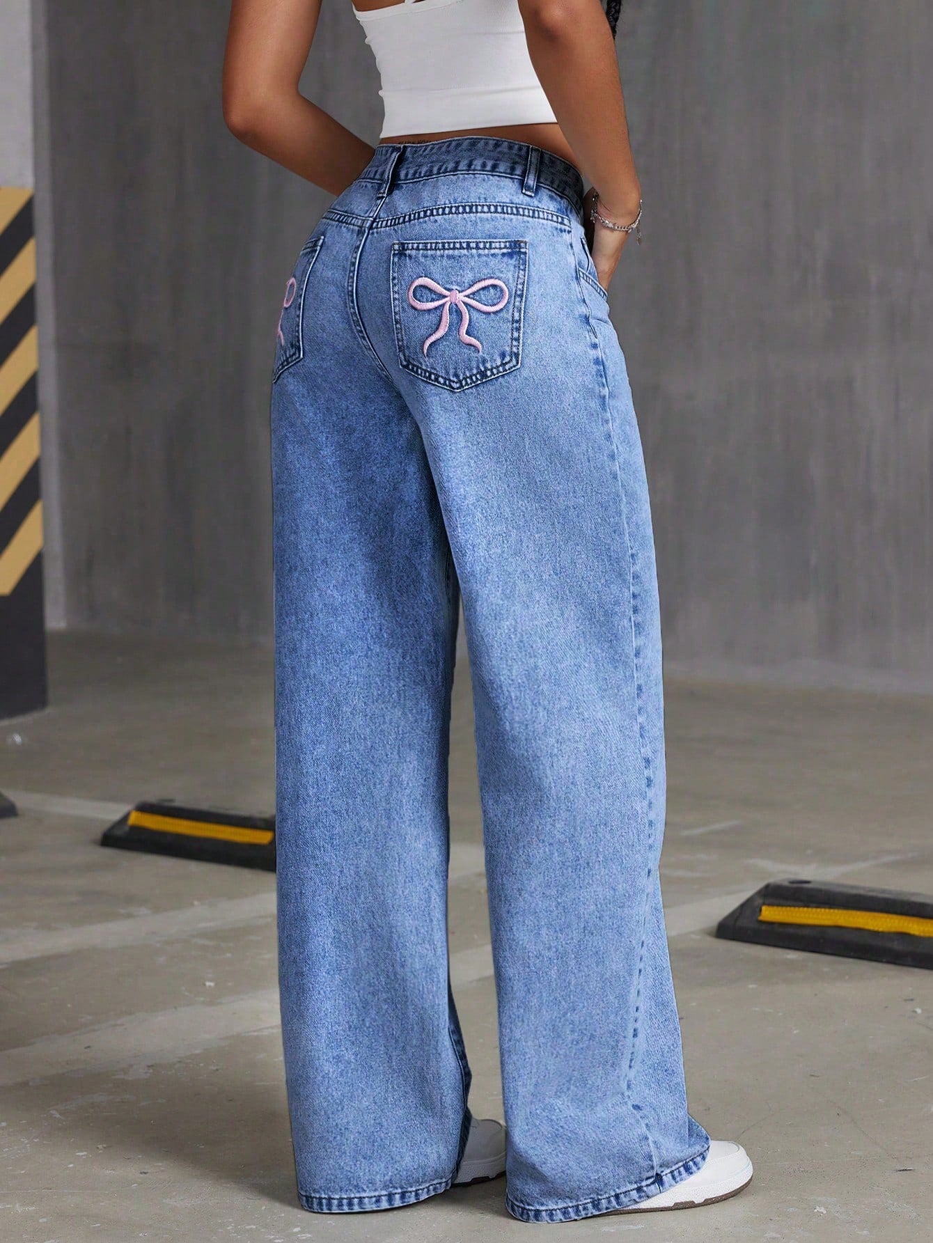 Flvsun-Women Embroidered Bowknot Washed Denim Jeans